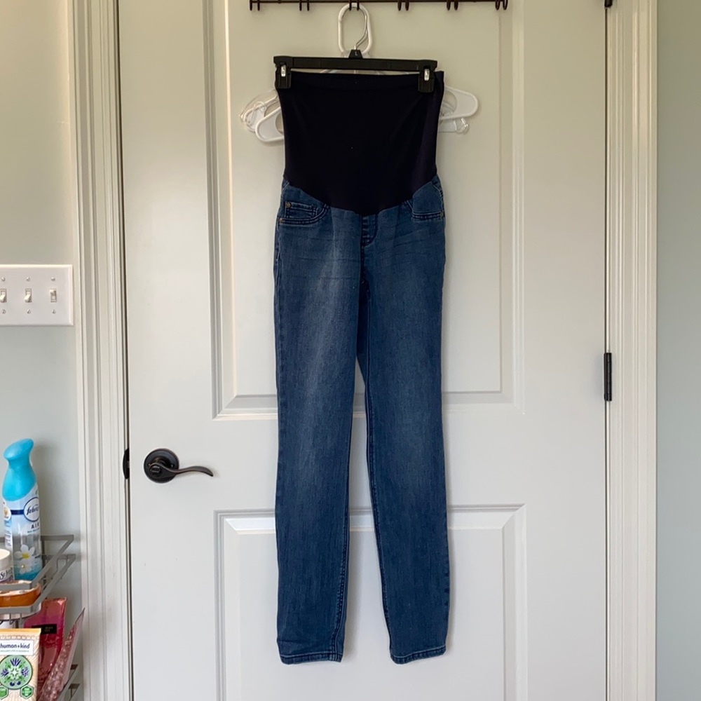Size small maternity jeans